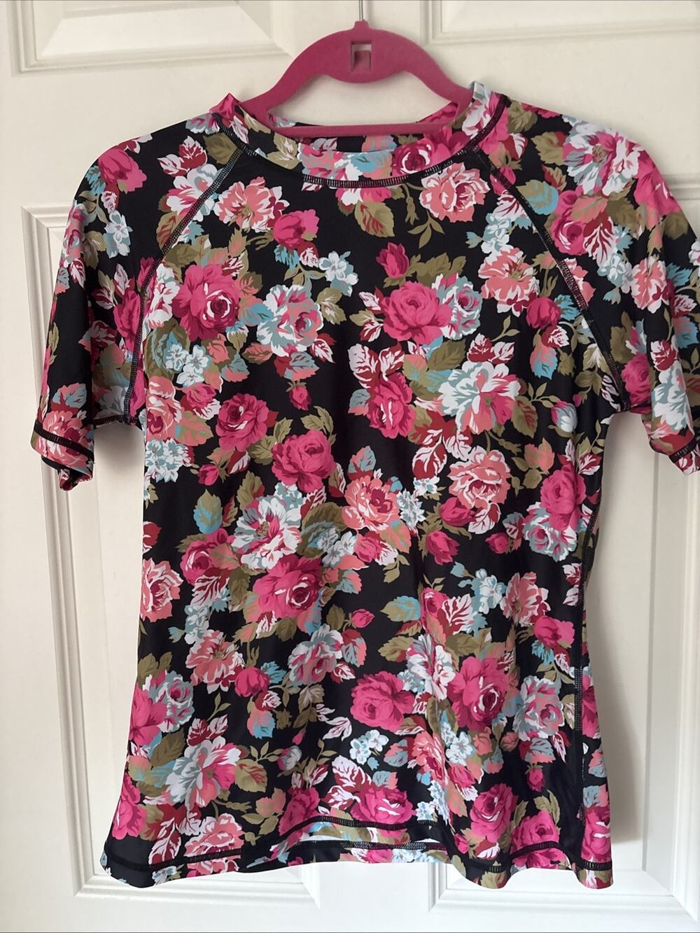 Halcurt Swimwear Swim Shirt Built In bra pink rose Floral Short Sleeve New Sz S
